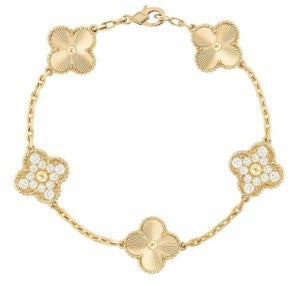 Women's Four-Leaf Clover Bracelet – Titanium Steel, 18K Gold-Plated Light Luxury Design